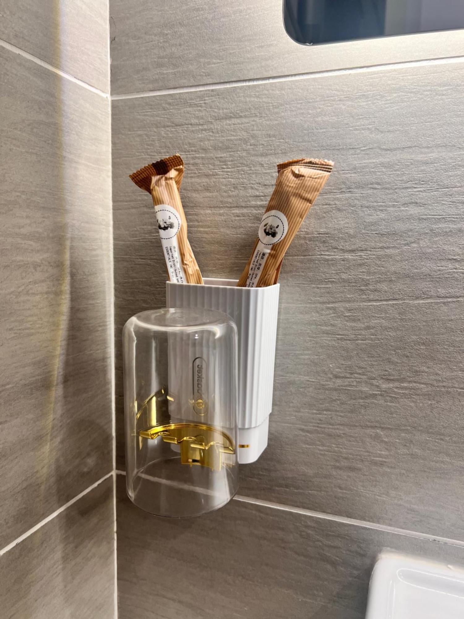 Skyscraper 65 Kl Highest Outdoor Bathtub Luxury Lavish Designer Suite Penthouse Lv65 Kuala Lumpur Exterior foto